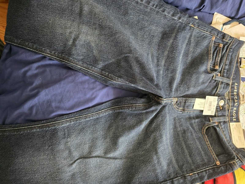 American Eagle Women's Super High Rise Ankle Straight Sz 6 Dark Wash Jeans 