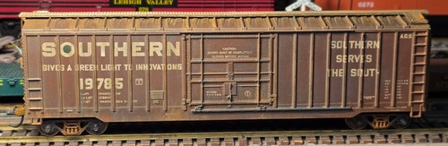 Juegos de ruedas de metal HO Southern 50' #19785 Boxcar Pro Weathering, Kadees | Zustand: Used
