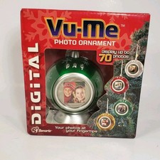 Vu-me Green Photo Ornament Digital Display 70 Photos