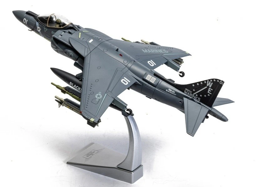 Corgi AA29303 AV-8B HARRIER II - 165001/01 - VMA-214 'BLACK SHEEP' - PRE-ORDER - Image 3 of 4