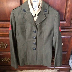 green emerald velvet dress Marine Corps Dress Cap Device: Enlisted