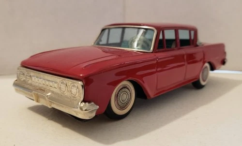 Sixties Vintage Frctn-Pwrd 7.5" Red Rambler Sedan Tin Toy Car Bandai Japan Gd Cd