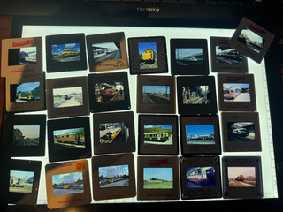 NEUES SET 100x Dia / slide incl. (c): Dieselloks E Loks Triebwagen weltweit Los2