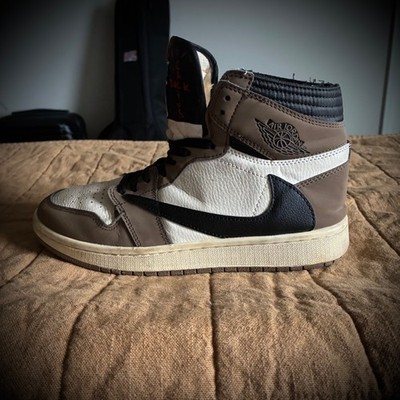 Size 7.5 - Jordan 1 Retro OG x Travis Scott High Mocha