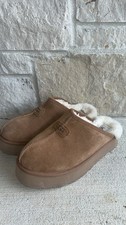 UGG Scuffette II Women's 8 Brown Suede Sheepskin Lined Cushioned Slippers