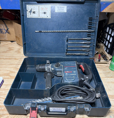 Bosch 11236VS SDS-PLUS 1-1/8'' Rotary Hammer Drill W/Case & 8 Bits Tested Works