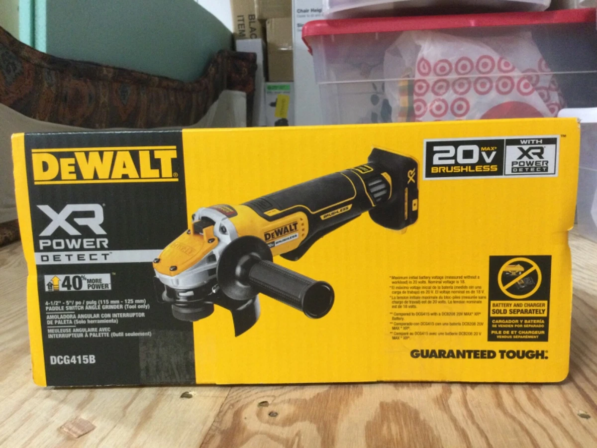 DEWALT 20V MAX* XR SIN CEPILLO 4-1/2-5 IN. AMOLADORA DE AGLE PEQUEÑA CON  TECNOLOGÍA DE HERRAMIENTA POWER DETECT™ (SOLO HERRAMIENTA) (DCG415B)