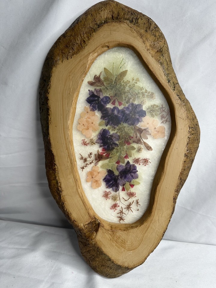 Resin Wild Flower Wall Decor Plaque Wooden Frame Made Sri Lanka Wall