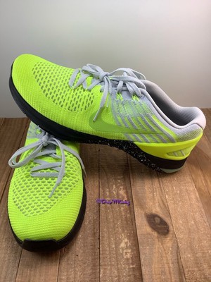 nike metcon dsx green and black