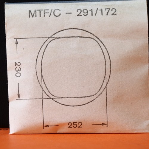 Verre De Montre Metalform - Diamètre 32.1 Mm, Bague Chromée, Référence MFT/C N.135