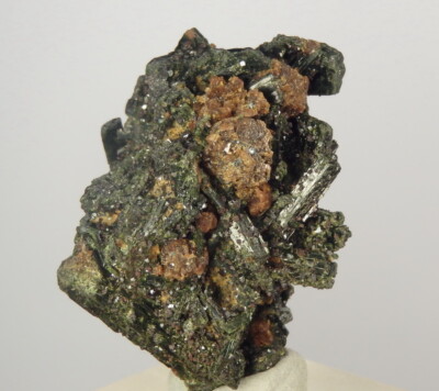 EPIDOTE interesting crystals & GROSSULAR ---- CHINA - Hebei - Handan Mine /pc287