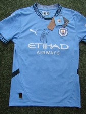 Ilkay Gundogan Hand Signed Manchester City 24-25 Home Football Shirt - Autograph