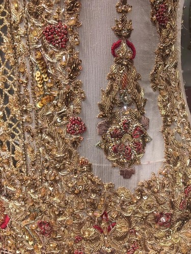 LOW PRICED - PAKISTANI/INDIAN WEDDING BRIDAL LENGHA WITH MATCHING SET & BAG - M - Picture 3 of 5