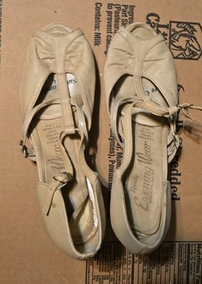 Ballroom Dance Shoes - Ladies - Equity Evening Wear - 7L - 2''  Beige - Pre-owned