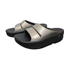 Oofos Oomega Ooahh Sandals Womens 8 Luxe Platform Metallic Recovery Slide Soft