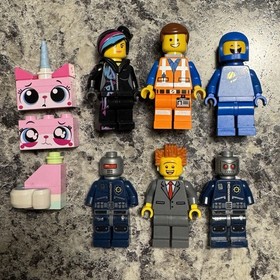 LEGO The LEGO Movie Sets Bundle 70808 & 70818 with Minifigures and Instructions