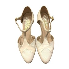 Vintage Salvatore Ferragamo T-Strap Heels Quiet Luxury Classic Preppy