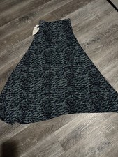 New with Tags LuLaRoe Maxi Skirt dots Print Size Small
