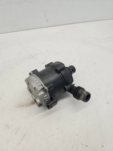 BMW 7 G11 G12 2018 Zusatzwasserpumpe 8637952 Benzin 331kW TTA1823