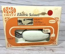 Dritz Vintage Electric Scissors #716 Scovill for Fabric or Paper w/ Original Box
