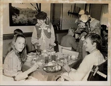 1970 Press Photo Clowns entertain children with multiple sclerosis - lra04995
