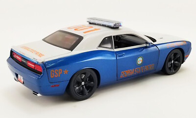 2010 DODGE CHALLENGER SRT8 GEORGIA STATE PATROL CAR 1:18 HEMI