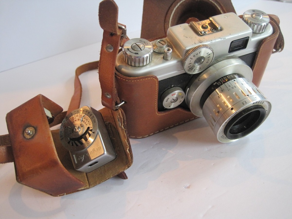 フィルムカメラ Argus C44 50mm f2.8 中古】Argus C44+50/2.8｜ナニワグループオンライン｜2111040168006