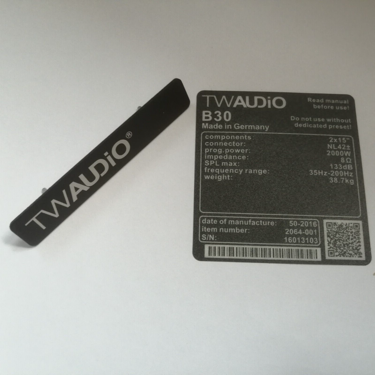 1 Set of Replacement Tw audio Badge Emblem Logo B30 Sticker