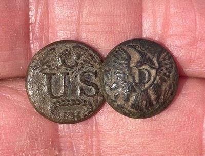 Nice Eagle-D Dragoon & Great Coat Cuff Buttons dug at Fort in Texas