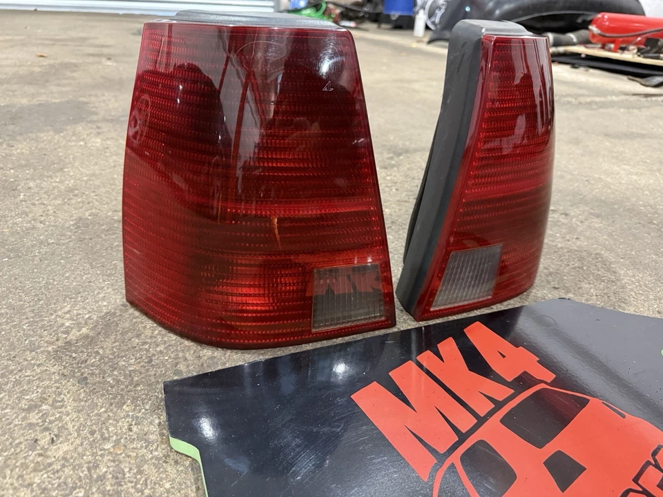 Vw Golf Mk4 Estate Us Spec Full Red Rear Tail Lights Variant Bora 1J9945075P - Image 2 of 4
