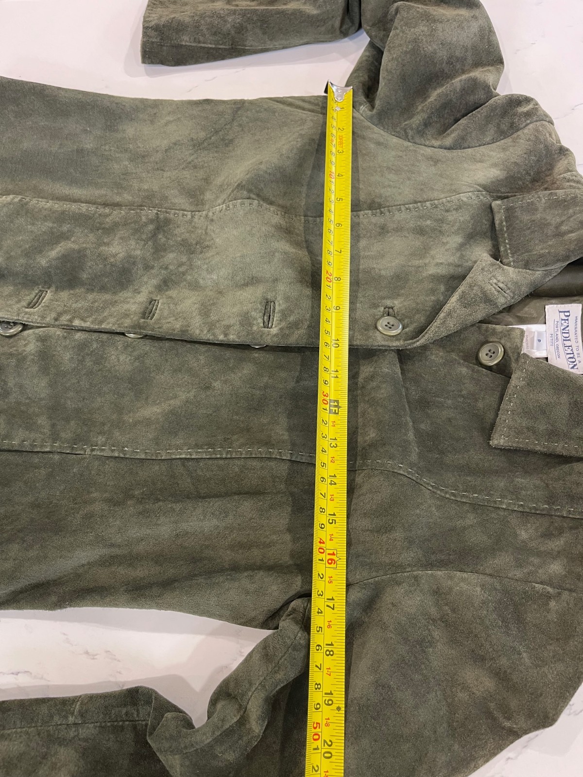 Pendleton woman's olive green Pendleton suede but… - image 7