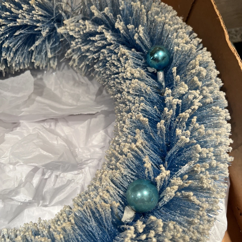 De Colección Consolidated Novelty Co AZUL Brillo Botella Cepillo Corona de Navidad Caja Org Foto 4 de 4