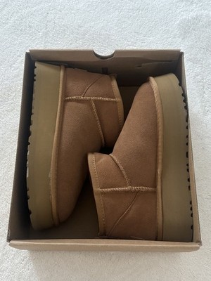 UGG