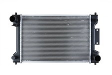 Radiateur Toyota AVENSIS