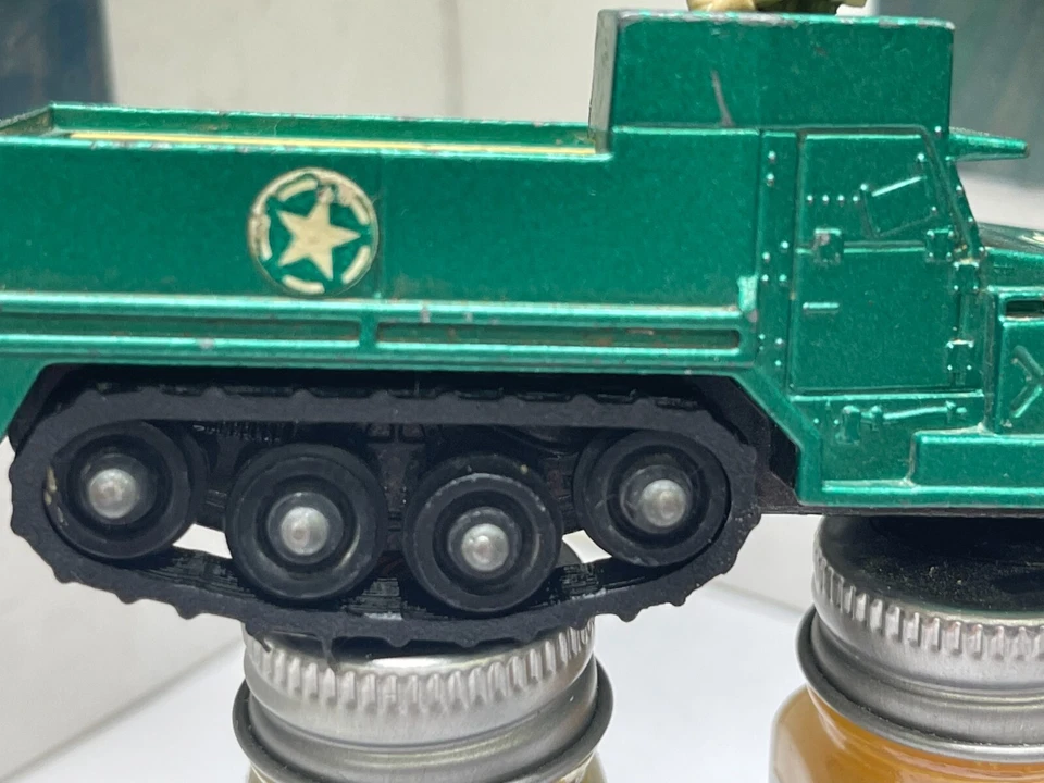 VINTAGE MATCHBOX K-108 M3A1 HALF TRACK BATTLE KINGS 1974 DIE CAST (TRACKS ONLY) - Image 2 of 3