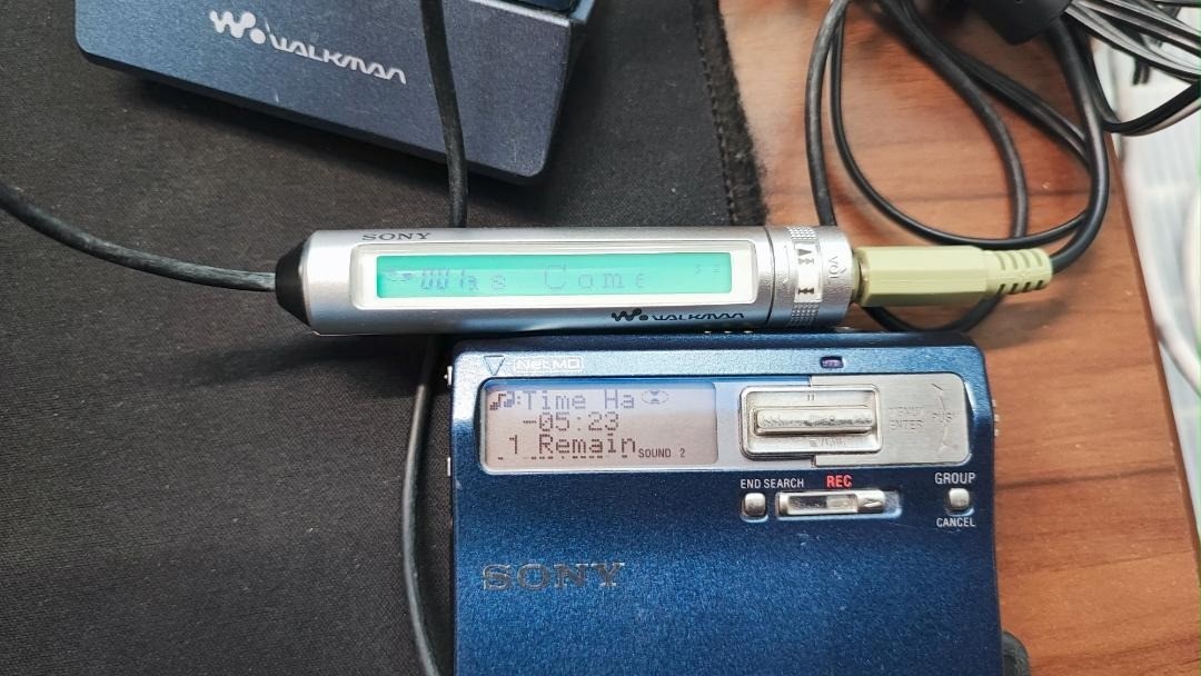 SONY　ソニー　MZ-N1　シルバー　ポータブルMDレコーダー SONY MZ-N1 Silver MD Walkman Portable MD Player Used | eBay