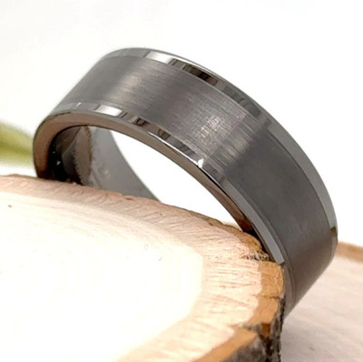 8mm Gray Tungsten Carbide Ring For Christmas Matt Finish Step Edge Durable Band