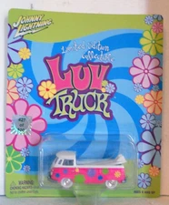 JOHNNY LIGHTNING REAL WHITE LIGHTNING LUV MACHINE VOLKSWAGEN TRUCK 427/500