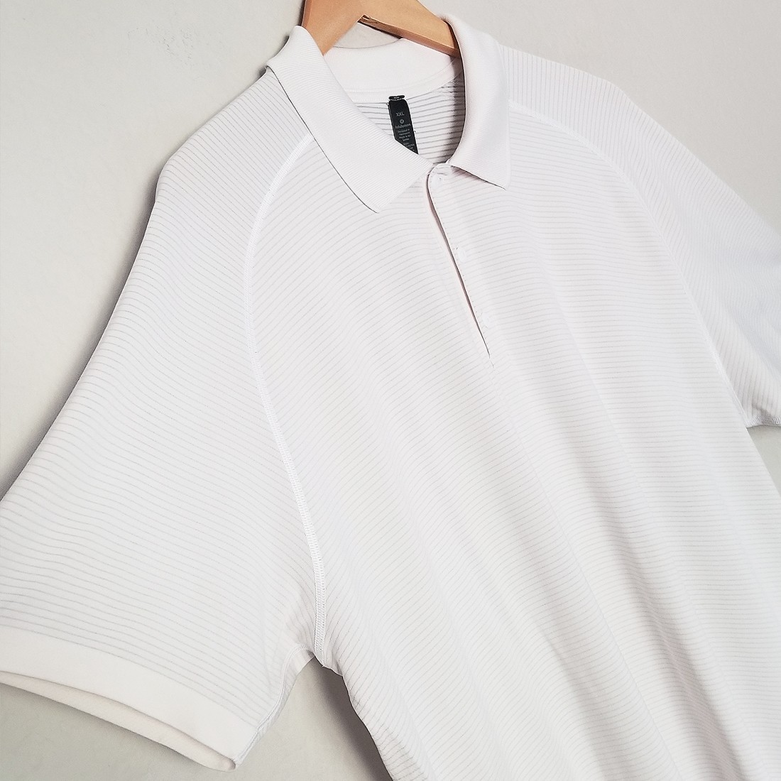 Lululemon Men’s XXL Metal Vent Tech Polo Shirt Off White Vented Breathable Golf thumbnail 8