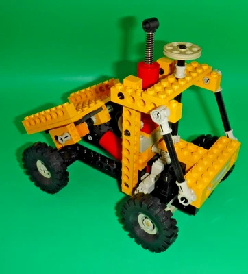 LEGO Technic 8040 Universal Building Set