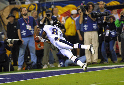 Patrick Martin drops pass in first quarter at Super Bowl XXXV at R- Old Photo