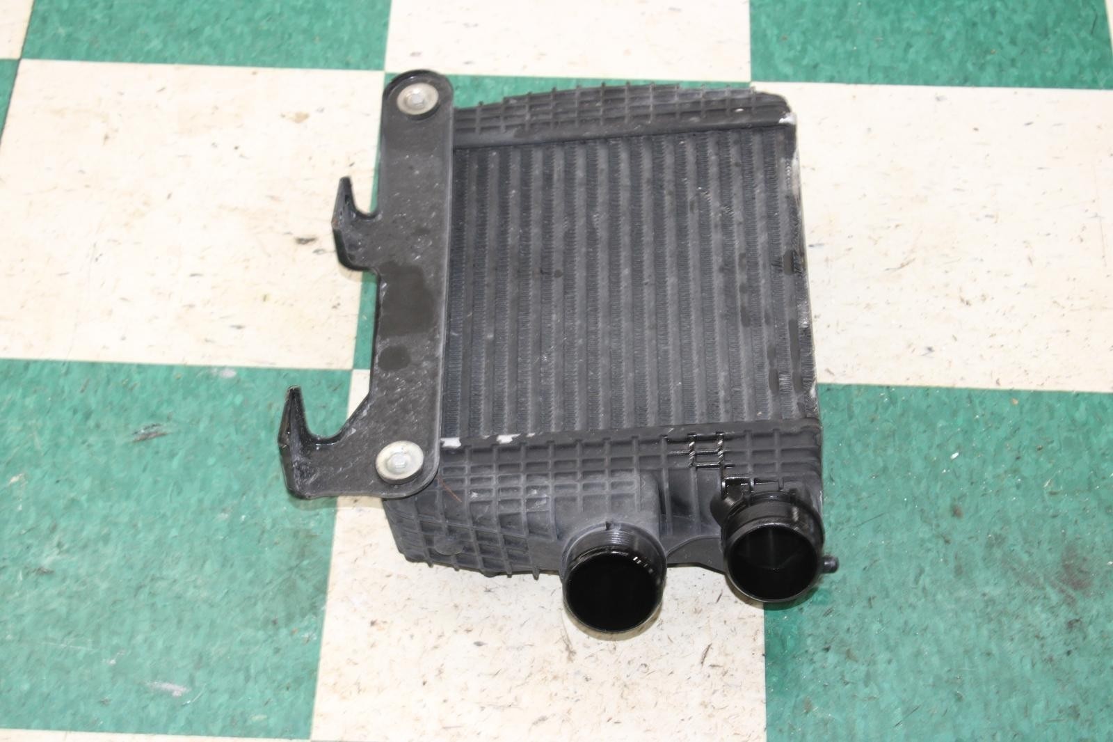 Maserati Ghibli 2014-2021 Right Intercooler