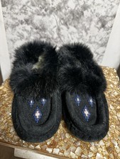 Black Fur Trim Beaded Handmade Moccasins Native American US Traditional Footwear