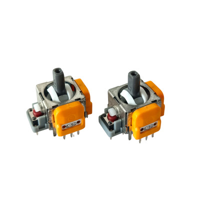 2x Hall Effect Sticks V5 PS5 Controller
