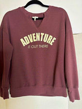 Maurices Burgundy Adventure Graphic Print Pullover Sweatshirt V-Neck Women's M