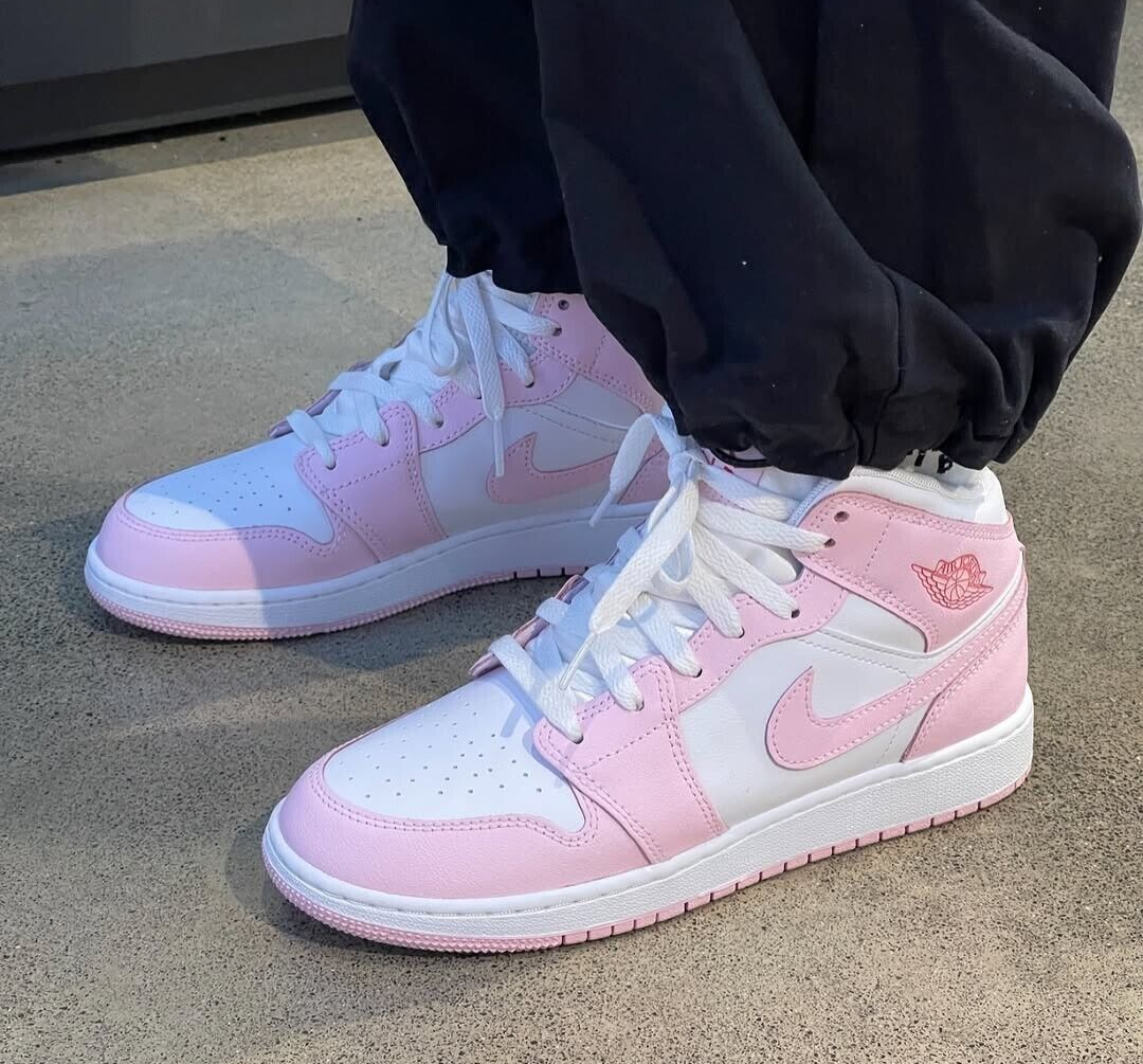 Nike Air Jordan 1 Mid Pink Foam Valentines Day DQ8423-608 GS