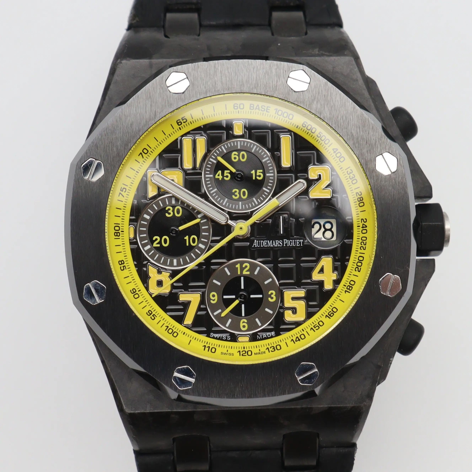 Audemars Piguet 26176FO.OO.D101CR.02 Royal Oak Bumblebee Forged