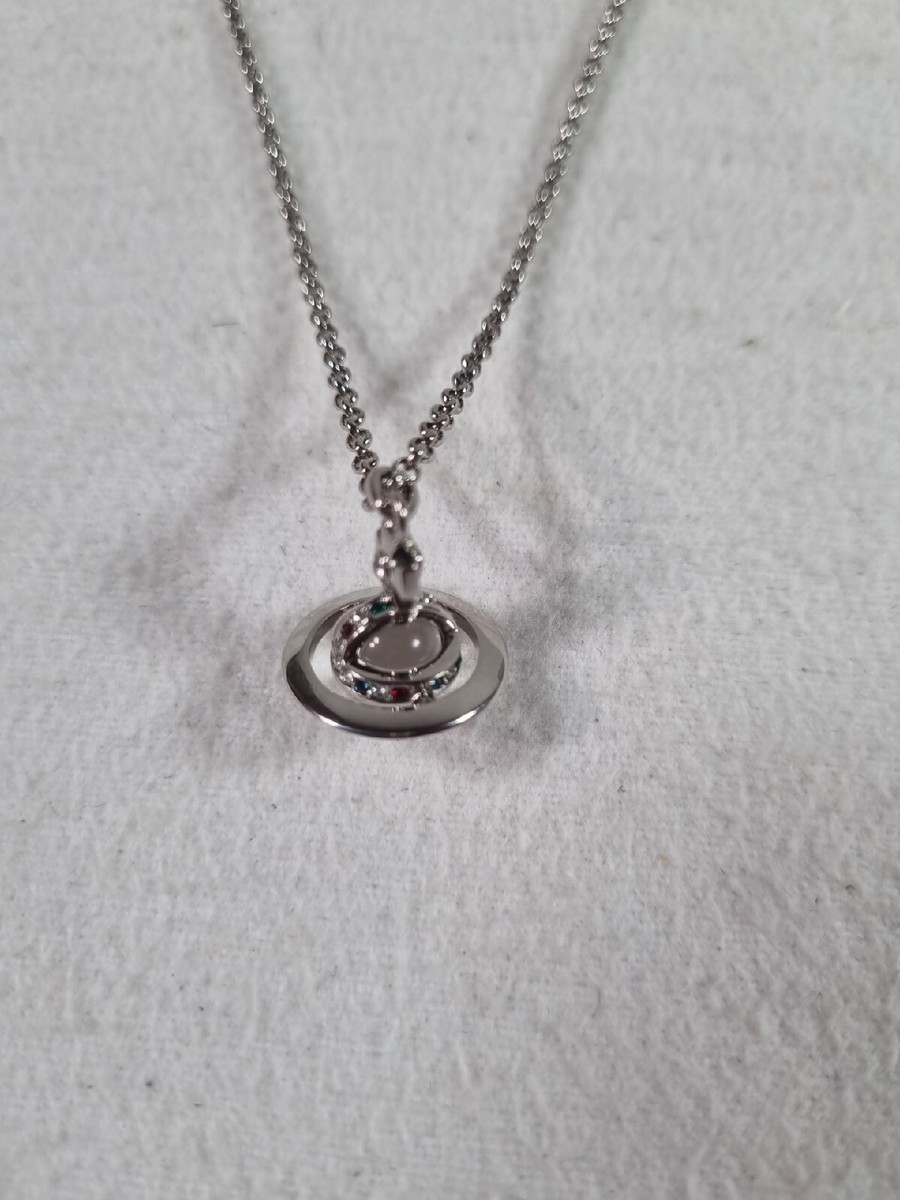 Vivienne Westwood NEW Petite Orb Pendant Necklace | eBay