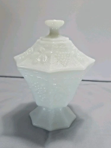 Anchor Hocking Milk Glass Pedestal Candy Dish w/ Lid Harvest Grape Pedestal VTG