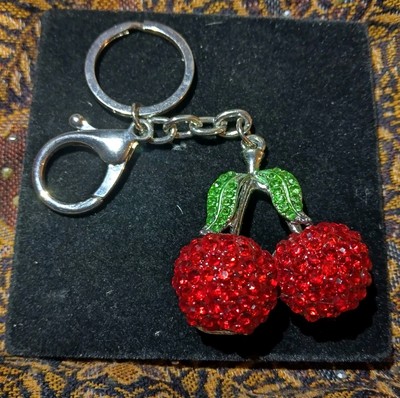 Kirsche Kristall Strass Schlüsselanhänger Handtasche Auto Schlüsselanhänger Ringe.   k1Grnd*